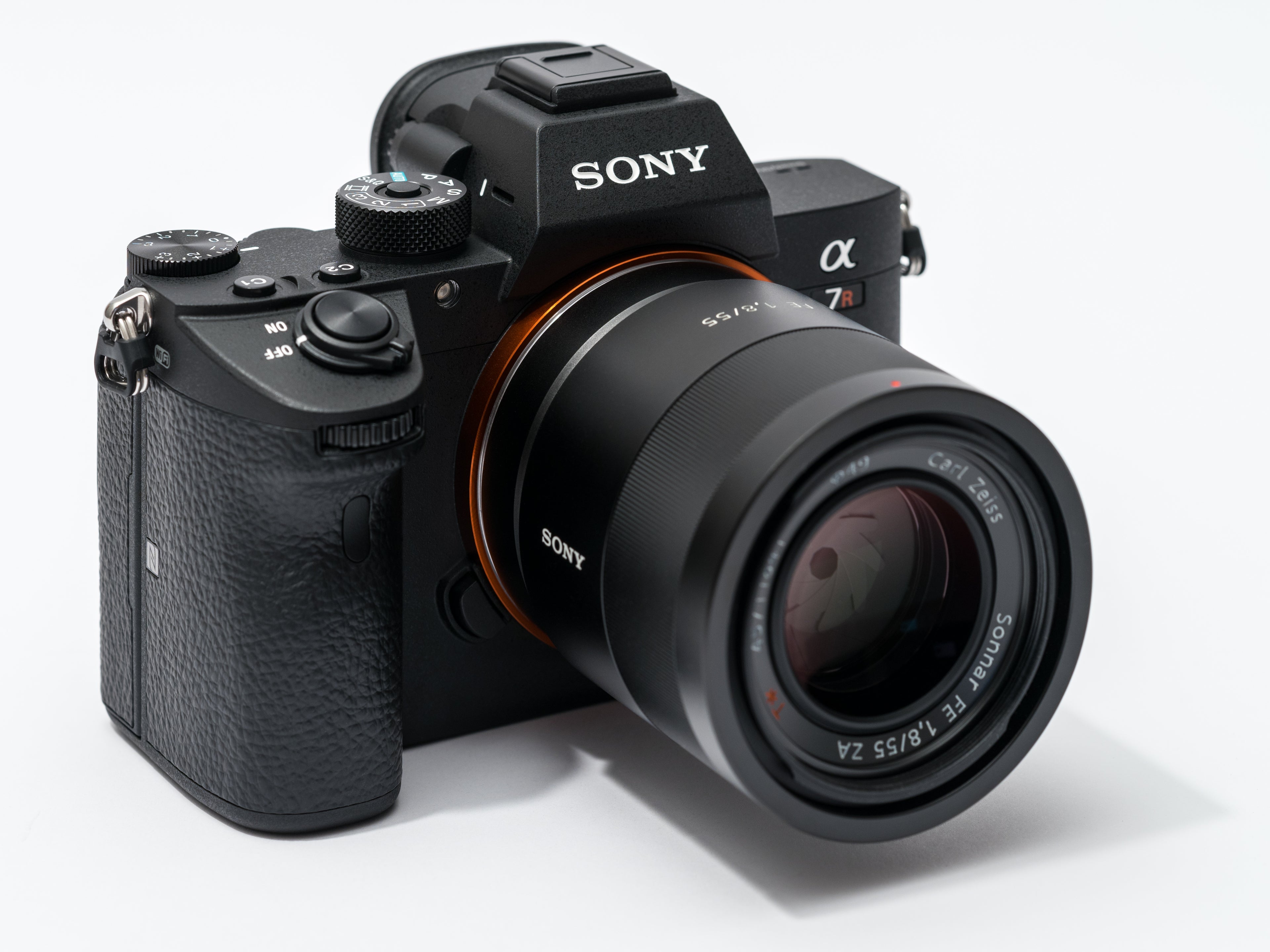 Sony A7R III Mirrorless Camera
